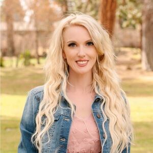 Meet your Posher, Dannie